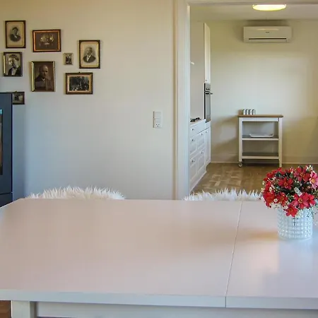 Gorgeous In With Wifi Ferienhaus